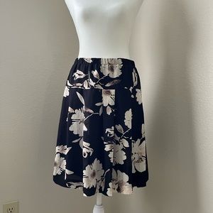 LOFT-Elastic Waist Flower Skirt